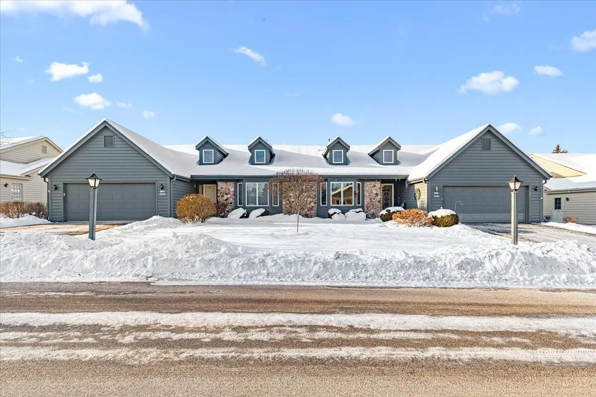 W179N9885 Riversbend Cir E, Germantown, WI 53022 - Image #1