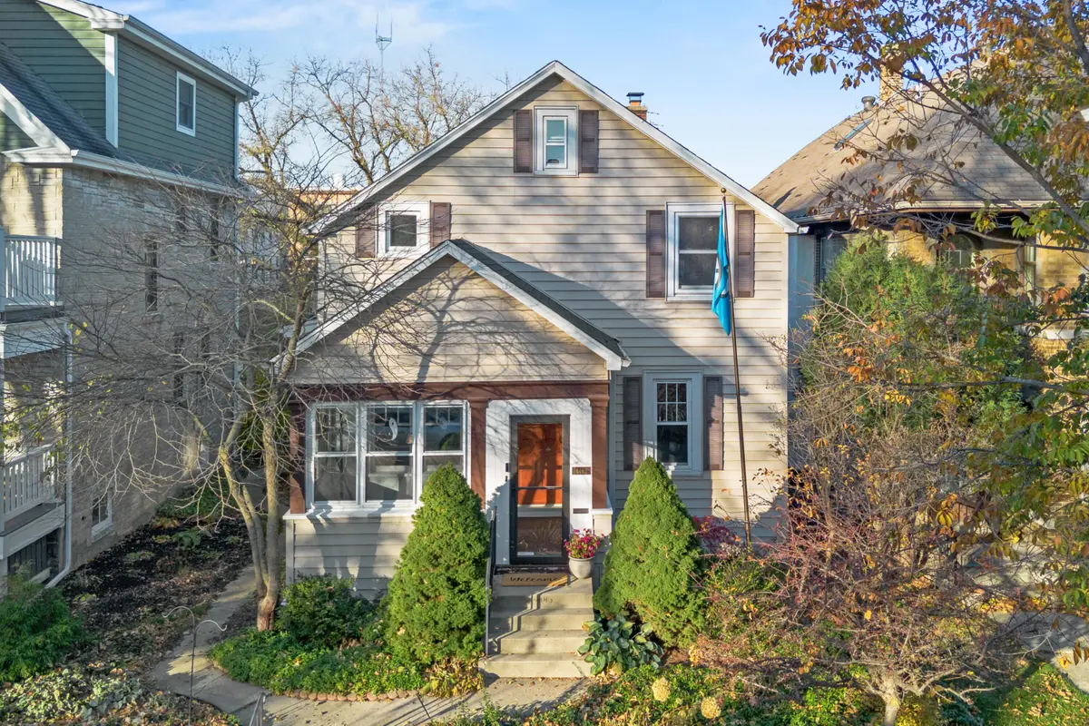 4483 N Cramer St, Shorewood, WI 53211 - Image #1