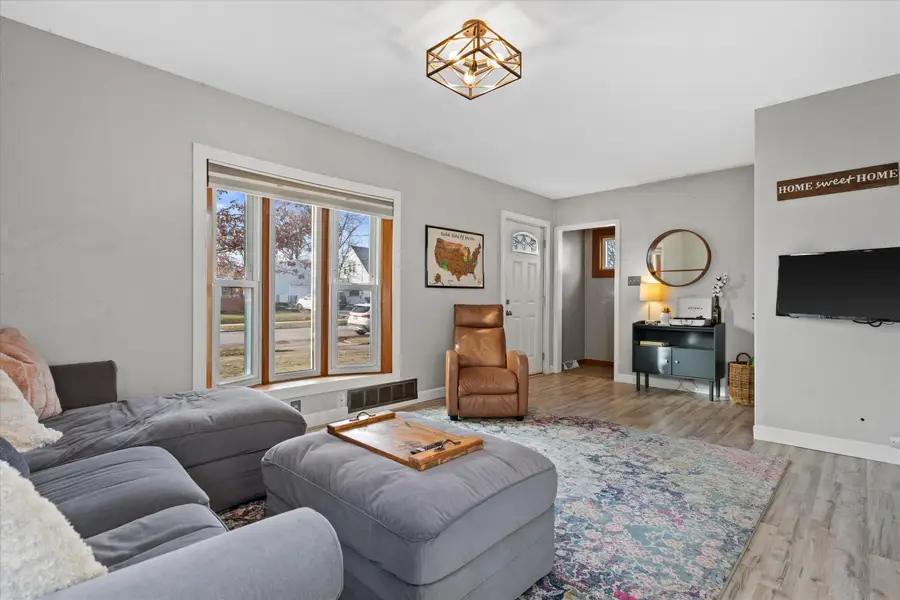 3742 N 97th Pl, Milwaukee, WI 53222 - Image #3