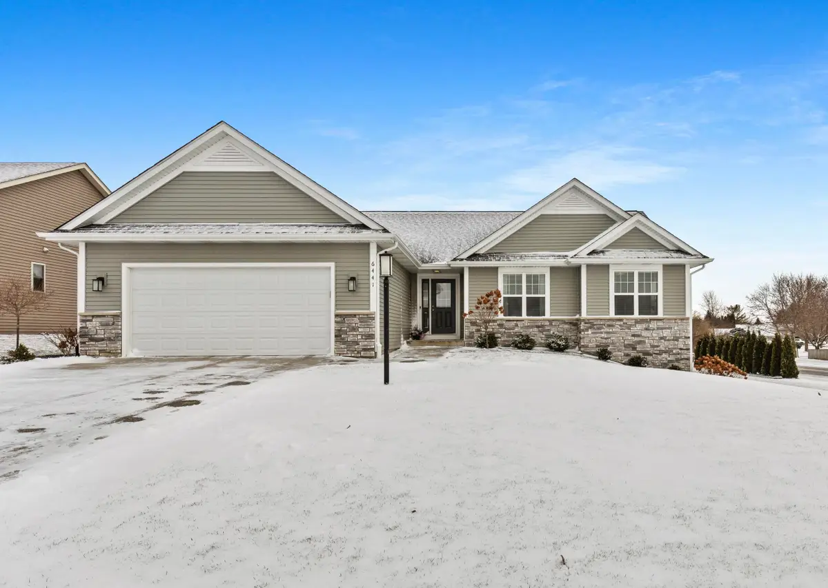 6441 Kingsview Dr, Mount Pleasant, WI 53406 - Image #1
