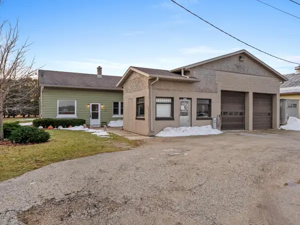 N9090 Dairyland Dr, Mosel, WI 53015