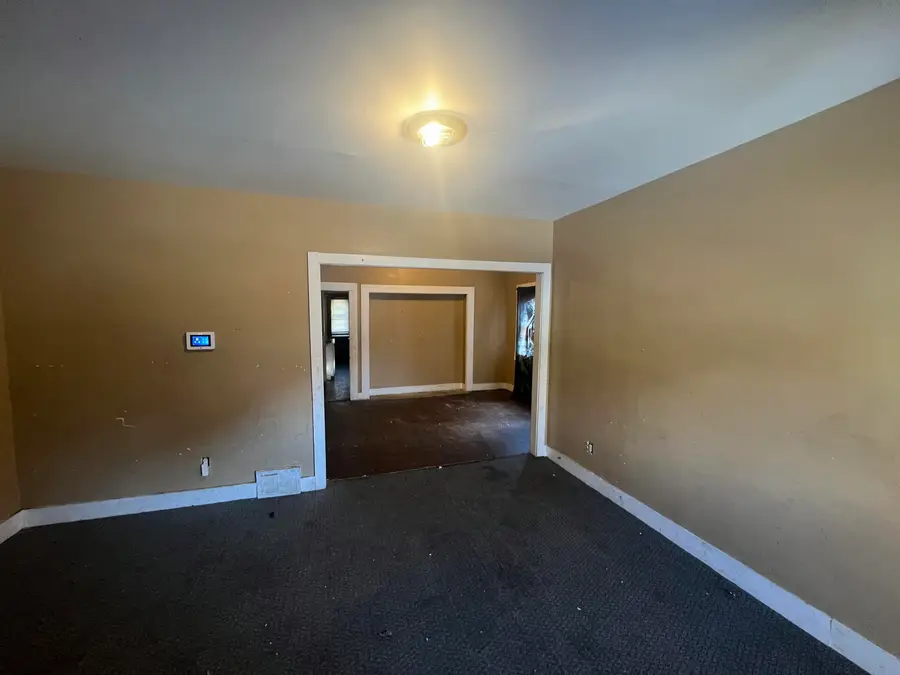 3052 N 40th St, Milwaukee, WI 53210 - Image #3