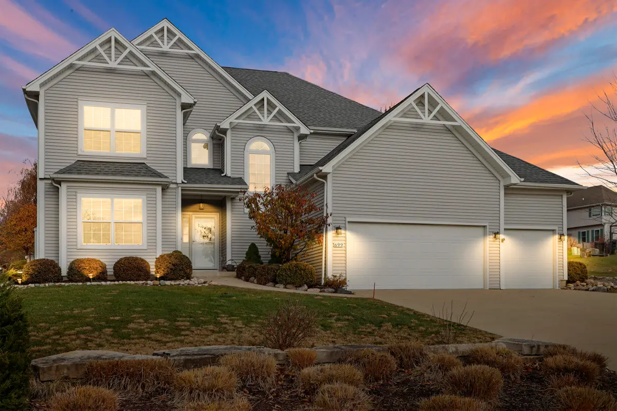 699 Stone Ridge Dr, Lake Geneva, WI 53147 - Image #1