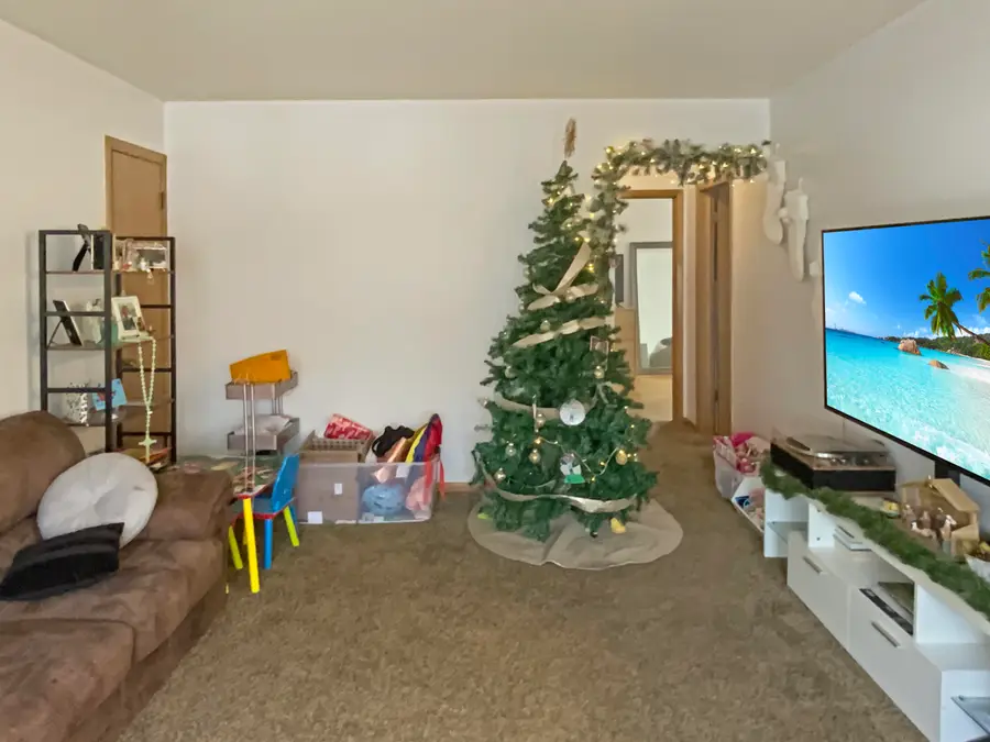 870 Perkins Ave, Waukesha, WI 53186 - Image #3