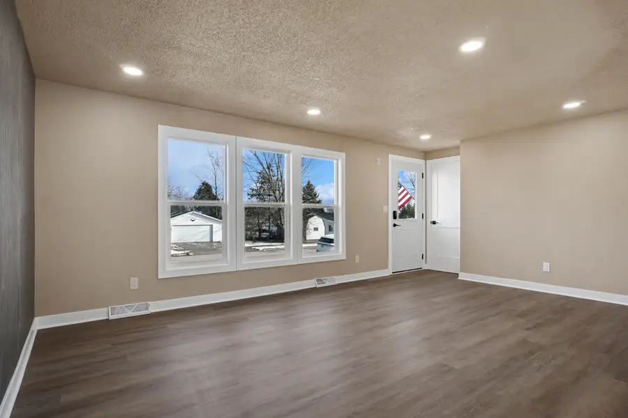 1143 Third St, Lomira, WI 53048 - Image #3