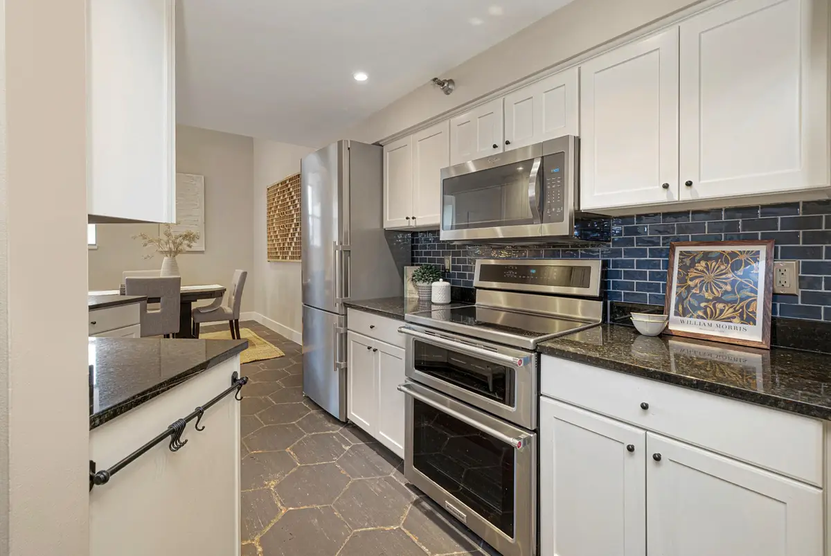 270 E Highland Ave, Milwaukee, WI 53202 - Image #1