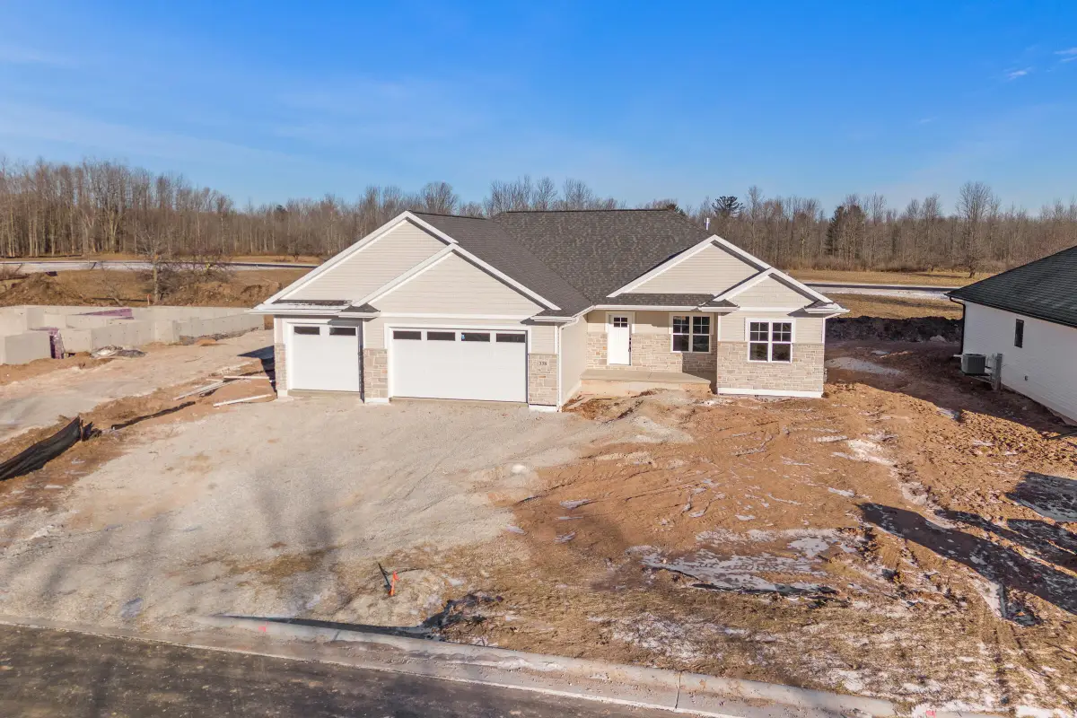 338 Rawley Ct, Two Rivers, WI 54241 - Image #1