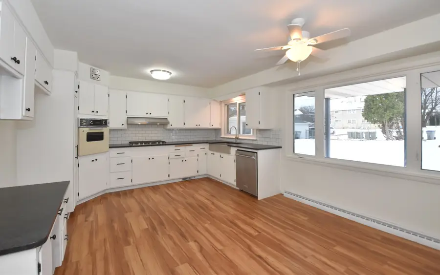 1625 W Leroy Ave, Milwaukee, WI 53221 - Image #3