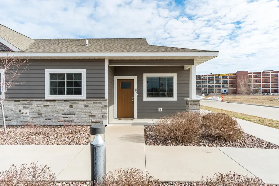 1303 Hagar St, La Crosse, WI 54603 - Image #2