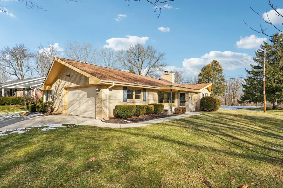 10322 W Concordia Ave, Wauwatosa, WI 53222 - Image #3