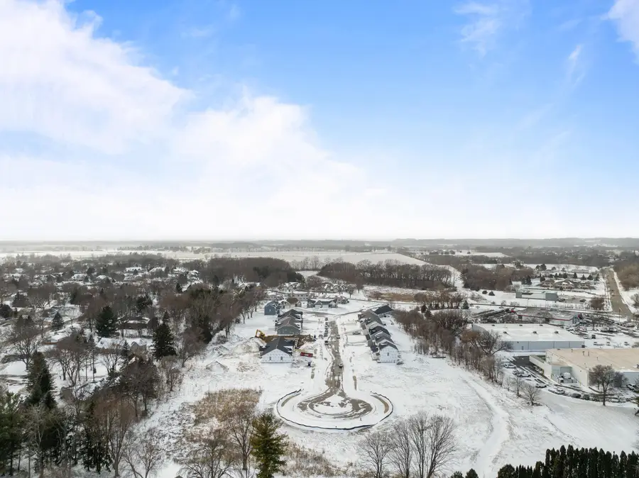 1579 Meadowview Ct, Whitewater, WI 53190 - Image #3