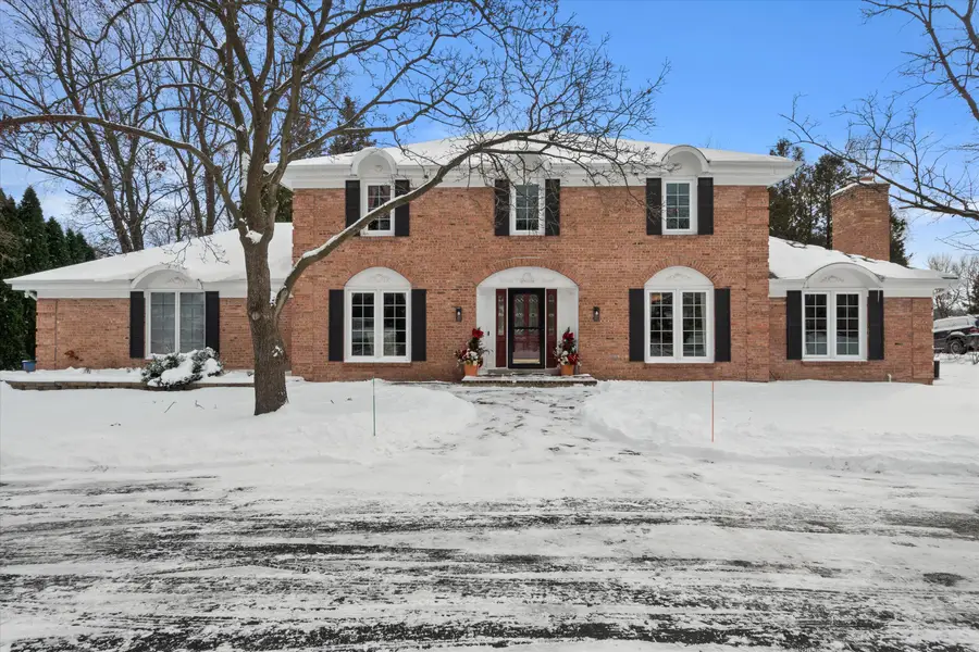 15165 W Burleigh Rd, Brookfield, WI 53005 - Image #2