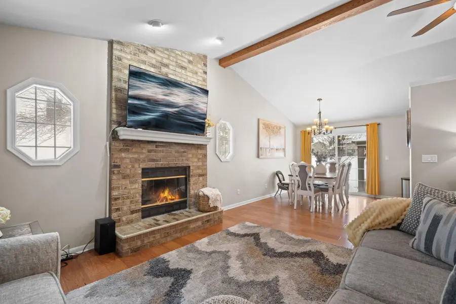 W152N7433 Westwood Dr, Menomonee Falls, WI 53051 - Image #2