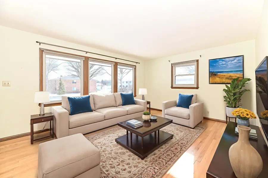 3769 S 84th St, Milwaukee, WI 53228 - Image #2