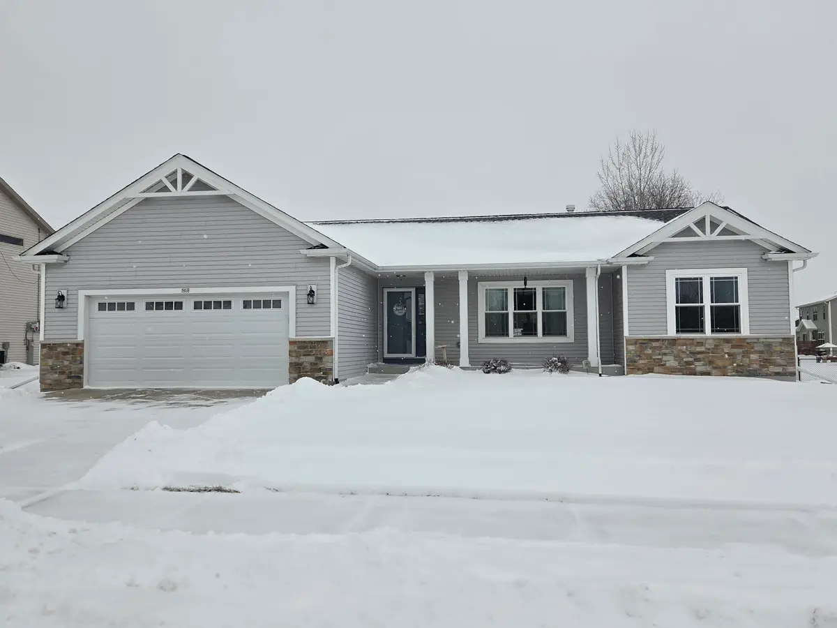 503 Pine Hollow Pl, Watertown, WI 53094 - Image #1