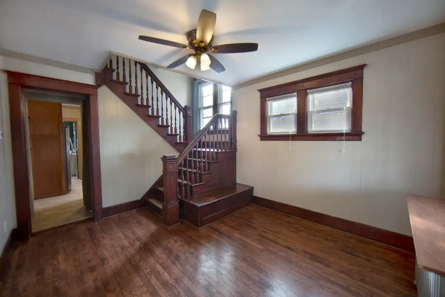 921 E Moreland Blvd, Waukesha, WI 53186 - Image #2