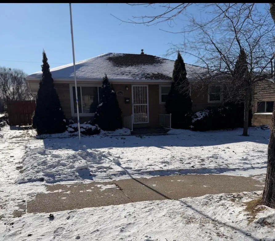 3343 E Whittaker Ave, Cudahy, WI 53110 - Image #1