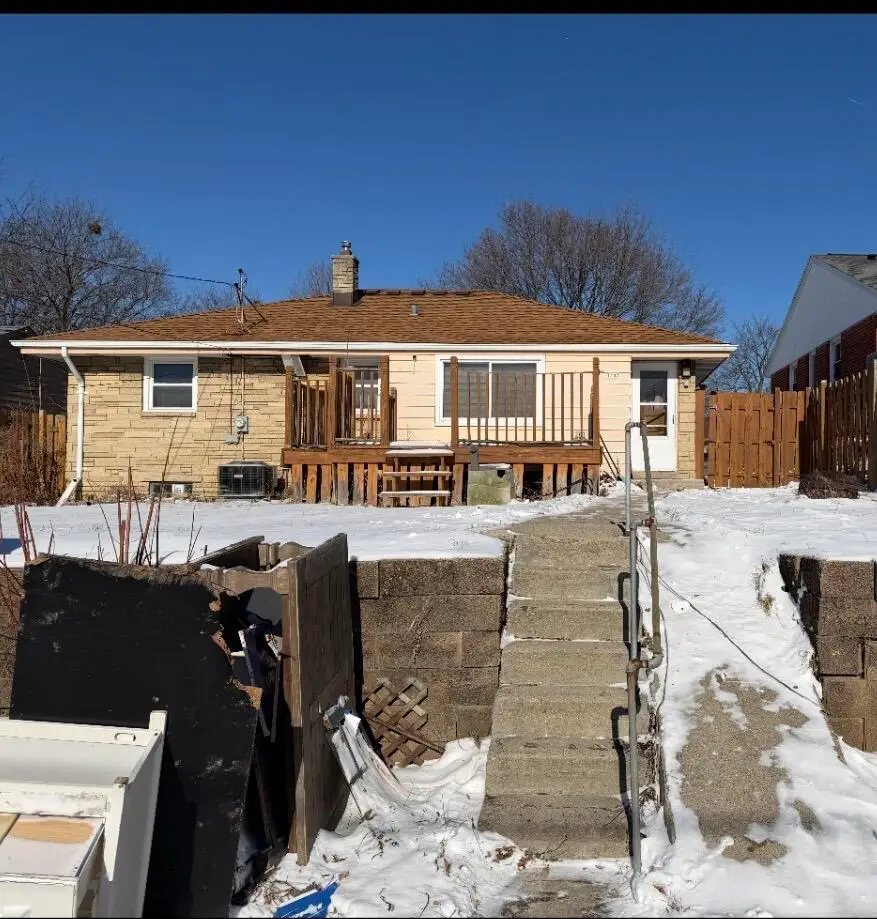 3343 E Whittaker Ave, Cudahy, WI 53110 - Image #3