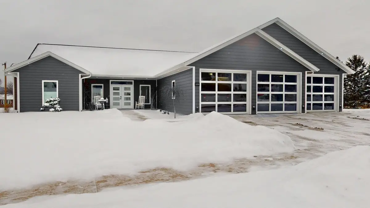 164 Heinig Way, Holmen, WI 54636 - Image #1