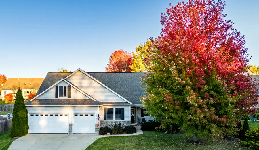 2044 Matthew Ave, Twin Lakes, WI 53181 - Image #2