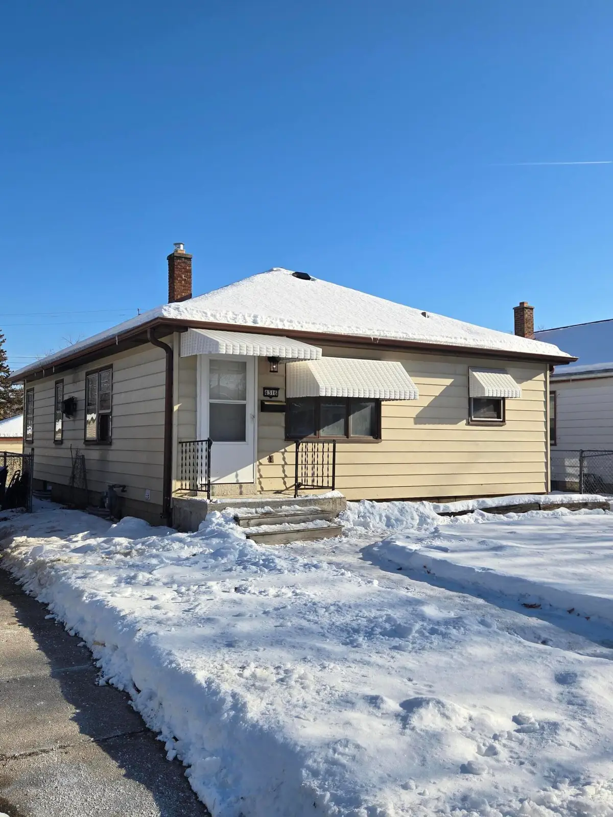 4316 N 73rd St, Milwaukee, WI 53216 - Image #1
