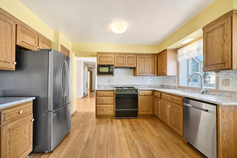 6046 S 22nd St, Milwaukee, WI 53221 - Image #3