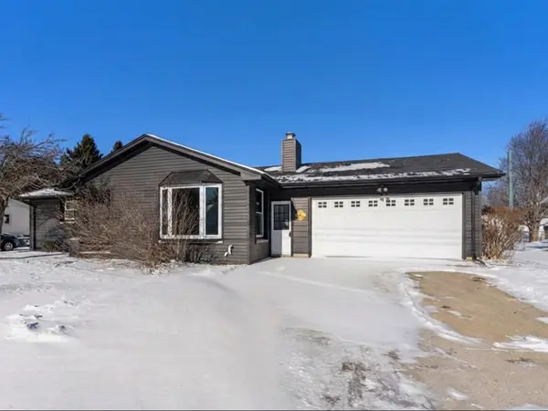 2930 37th St, Two Rivers, WI 54241