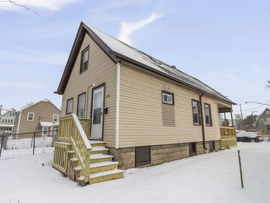 2558 N 24th St, Milwaukee, WI 53206 - Image #3