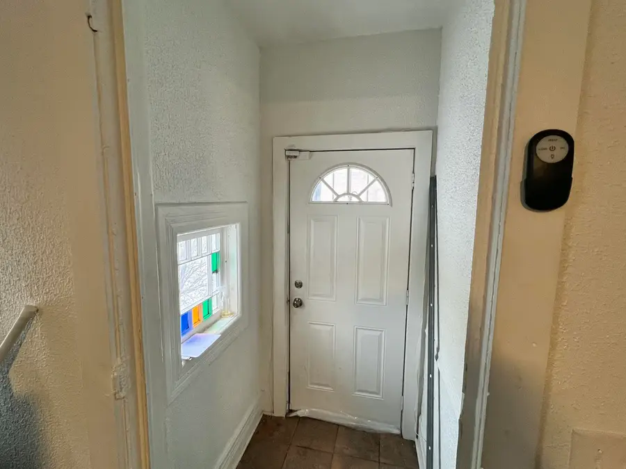 2768 N Palmer St, Milwaukee, WI 53212 - Image #2