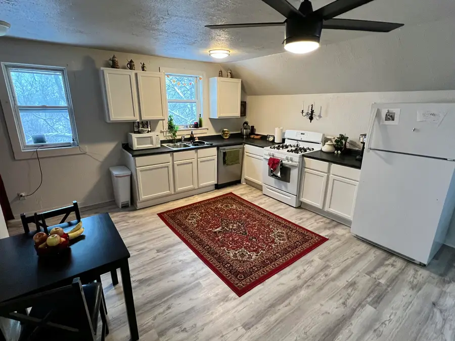 2768 N Palmer St, Milwaukee, WI 53212 - Image #3