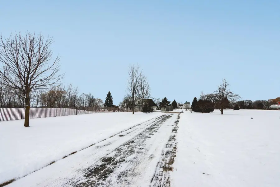 10880 W 7 Mile Rd, Raymond, WI 53126 - Image #2