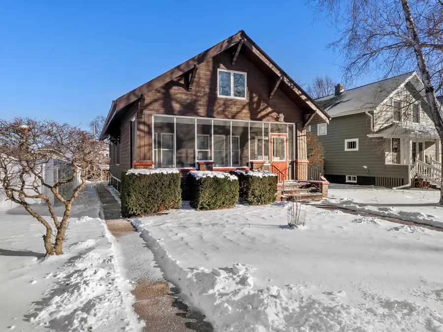 923 N 8th St, Manitowoc, WI 54220 - Image #3