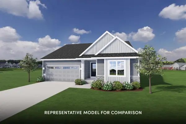 1193 Arrowood Cir W, Oconomowoc, WI 53066