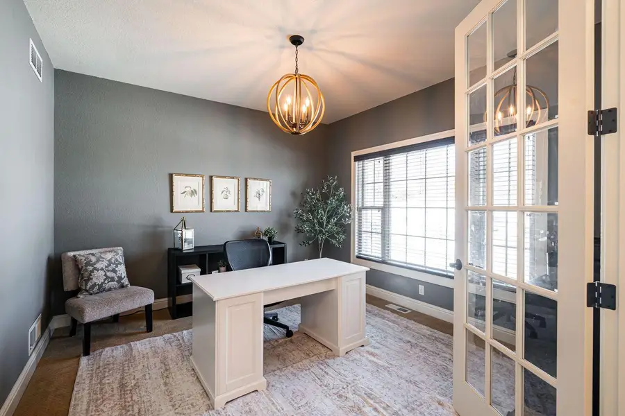 631 Stepping Stone Way, Pewaukee, WI 53072 - Image #3