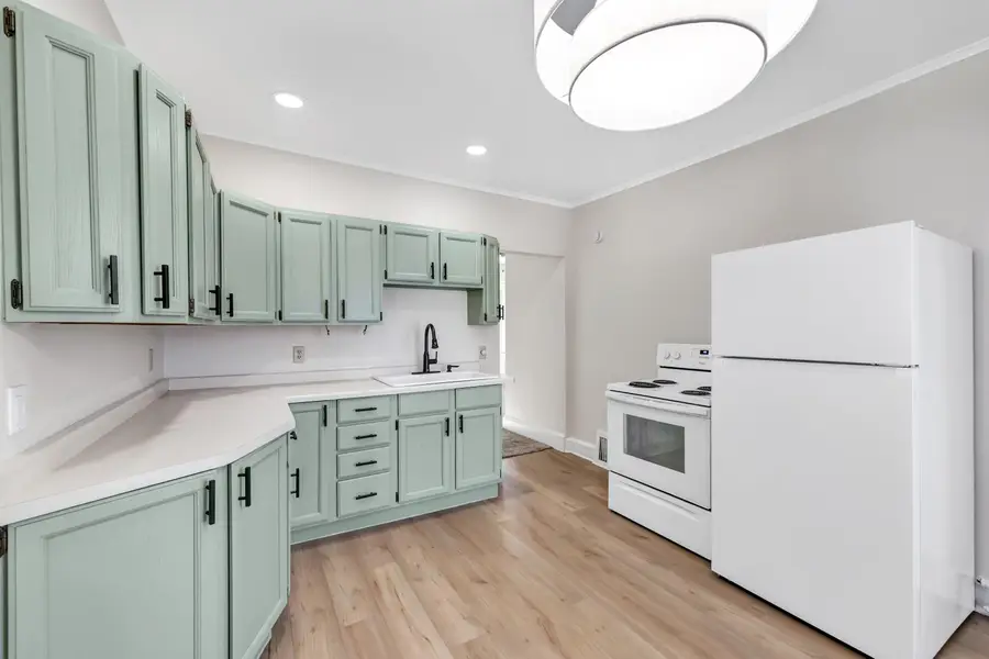 1306 New York Ave, Manitowoc, WI 54220 - Image #2