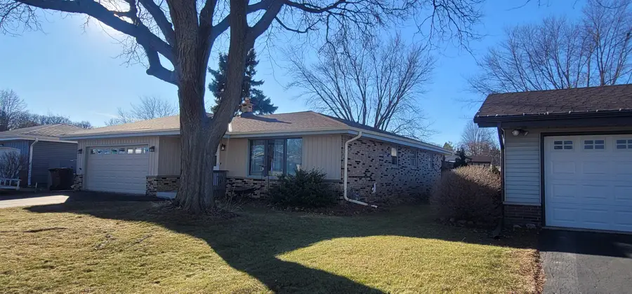 3208 15th Ave, South Milwaukee, WI 53172 - Image #3