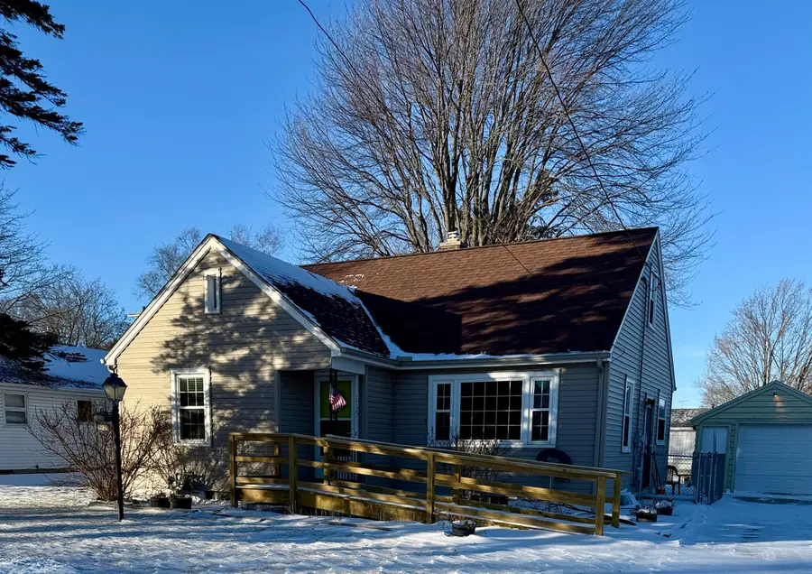 1720 Viebahn St, Manitowoc, WI 54220 - Image #2