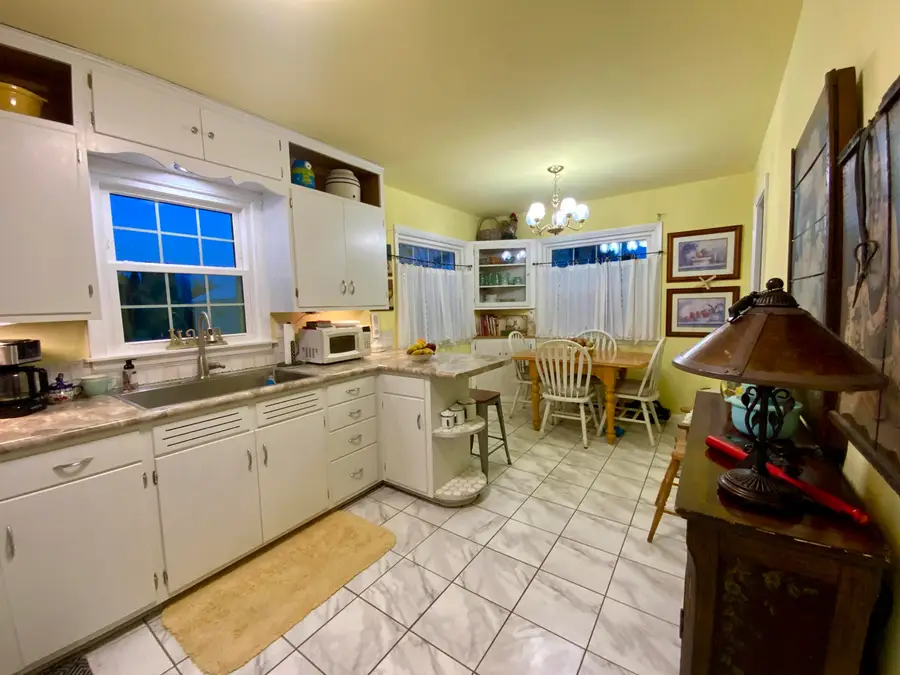 1720 Viebahn St, Manitowoc, WI 54220 - Image #3