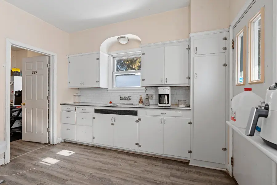 1617 S 10th St, Manitowoc, WI 54220 - Image #3