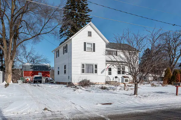 332 Franklin St, Genoa City, WI 53128