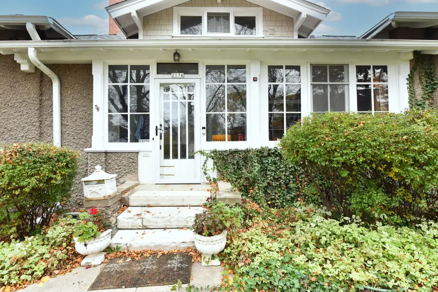 2176 N 73rd St, Wauwatosa, WI 53213 - Image #2