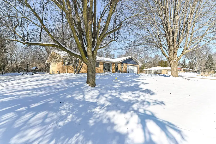 4265 N 163rd St, Brookfield, WI 53005 - Image #2