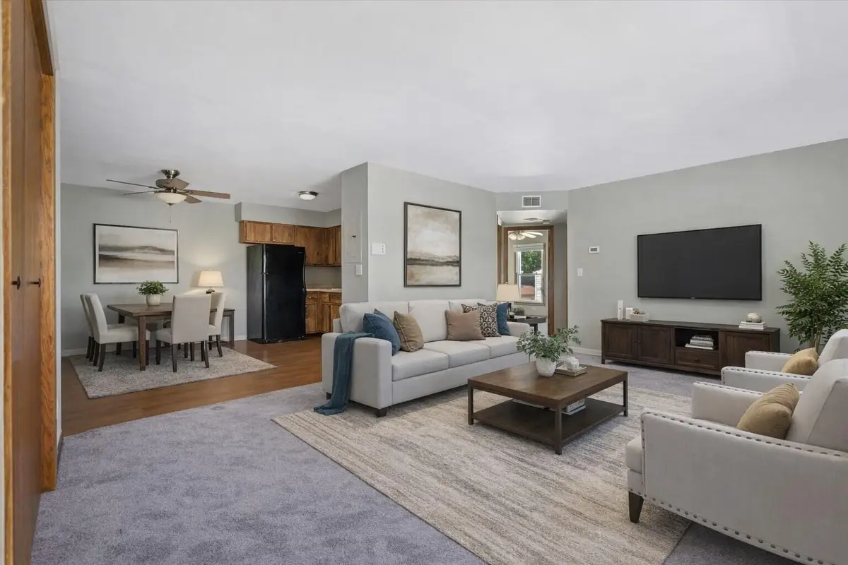 N114W16680 Crown Dr, Germantown, WI 53022 - Image #1