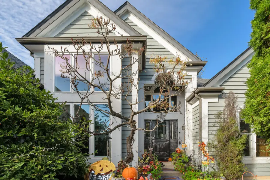 370 Smythe Dr, Williams Bay, WI 53191 - Image #2