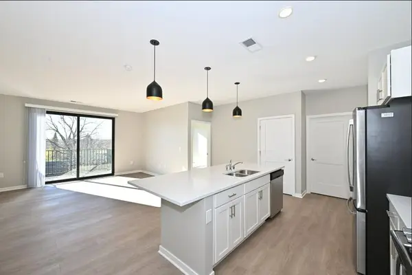 500 E Main St, Waterford, WI 53185