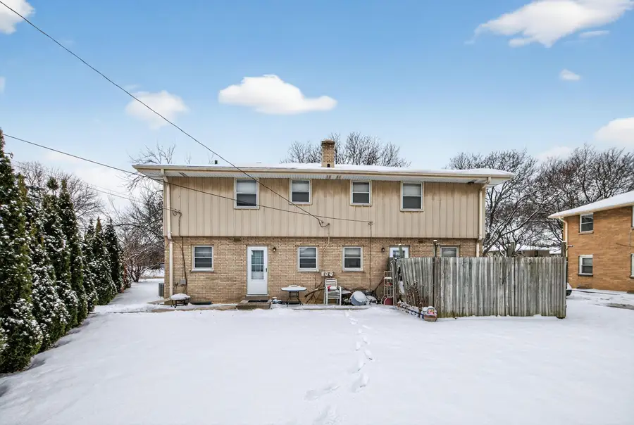 12128 W Dearbourn Ave, Wauwatosa, WI 53226 - Image #2