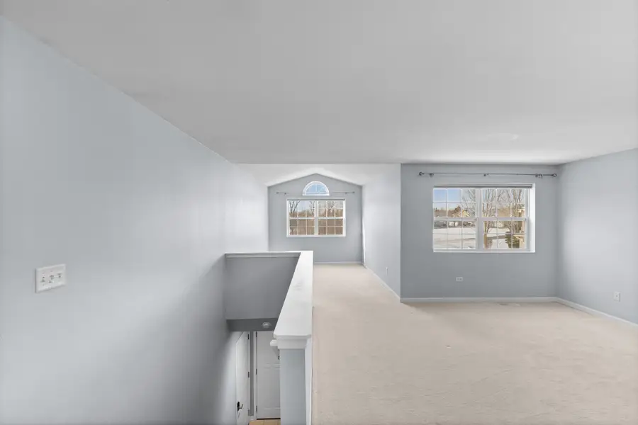 9155 W Elm Ct, Franklin, WI 53132 - Image #3