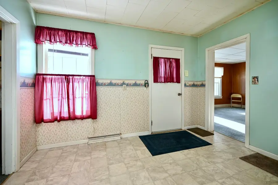 476 8th St W, Winona, MN 55987 - Image #2