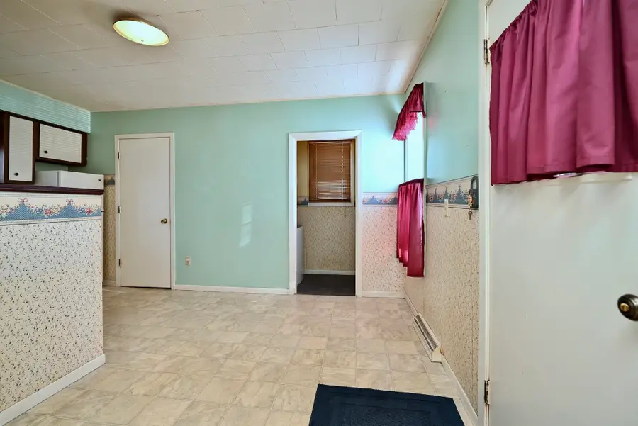 476 8th St W, Winona, MN 55987 - Image #3