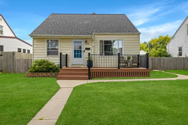 3528 S Herman St, Milwaukee, WI 53207